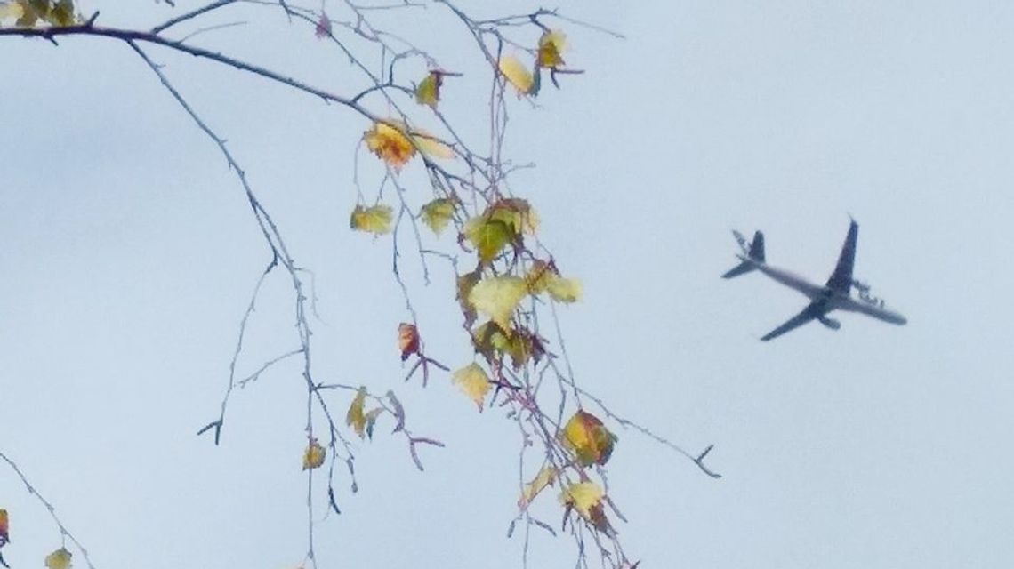 Embraer lata nad Lublinem i okolicami. Czytelnicy: W jakim celu? [wideo]