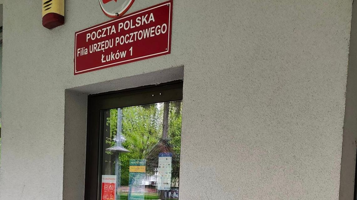 Emeryci narzekają na godziny otwarcia poczty. Co zrobi centrala? 