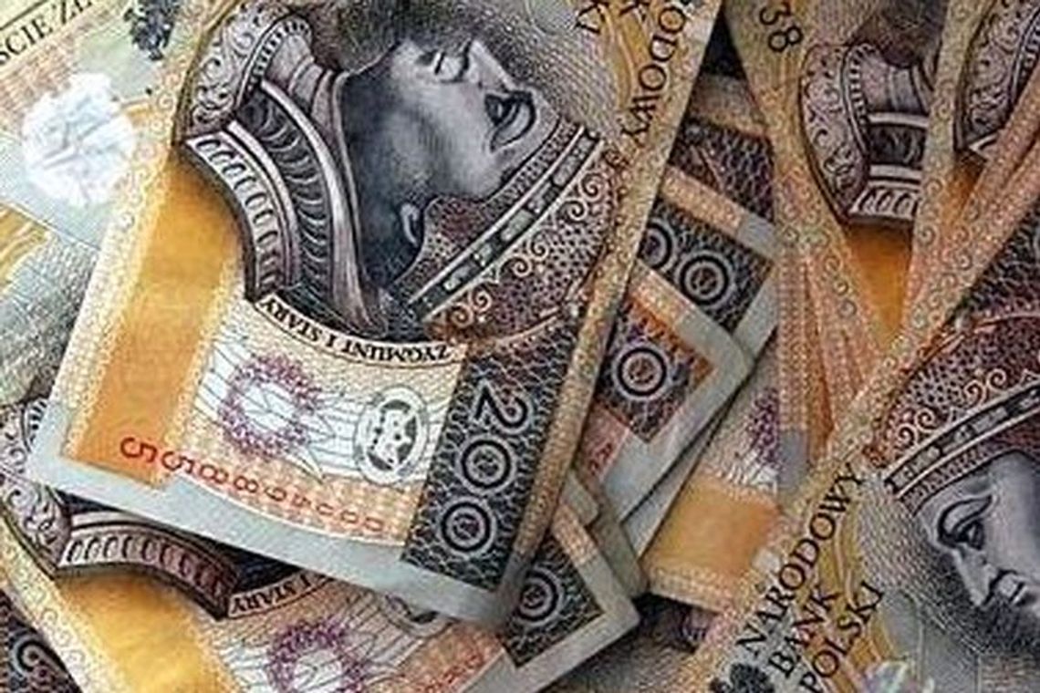 Emperia żąda 431 mln zł od Ernst & Young Emperia żąda 431 mln zł od Ernst & Young