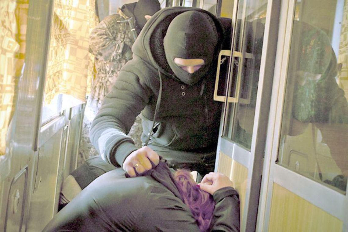 Euro 2012: 100 pociągów z kibicami ma przejechać przez nasz region