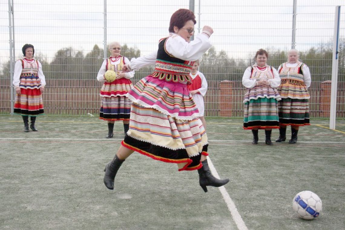 EURO 2012 na ludową nutę. \"Koko Euro spoko\" czeka na głosy