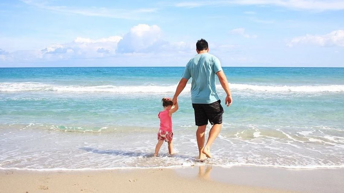 Europa przygotowuje się do sezonu turystycznego. Kraje stopniowo znoszą ograniczenia Europa przygotowuje się do sezonu turystycznego. Kraje stopniowo znoszą ograniczenia