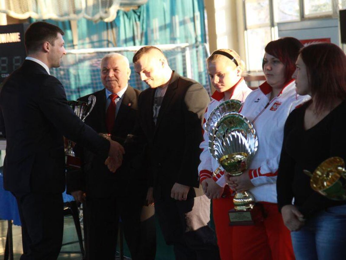 Ewa Mizdal, sztangistka: Nie mogę żyć bez ciężarów Ewa Mizdal, sztangistka: Nie mogę żyć bez ciężarów