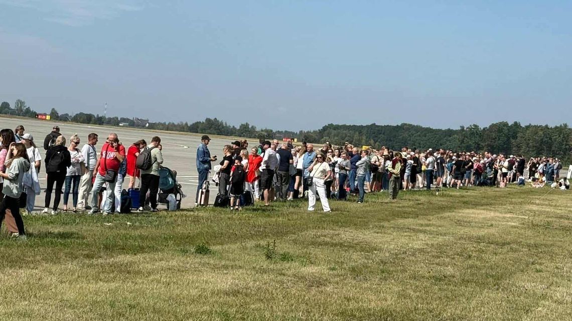 Ewakuacja w porcie lotniczym Lublin