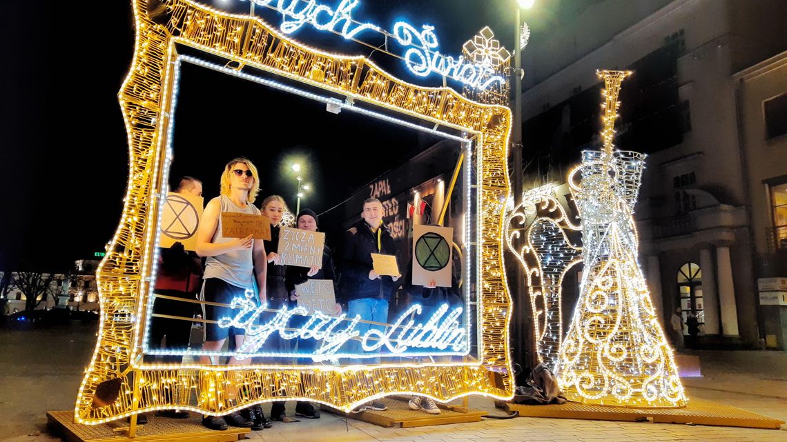 Extinction Rebellion w Lublinie. Bunt na rzecz klimatu, czyli o aktywistach spod znaku klepsydry