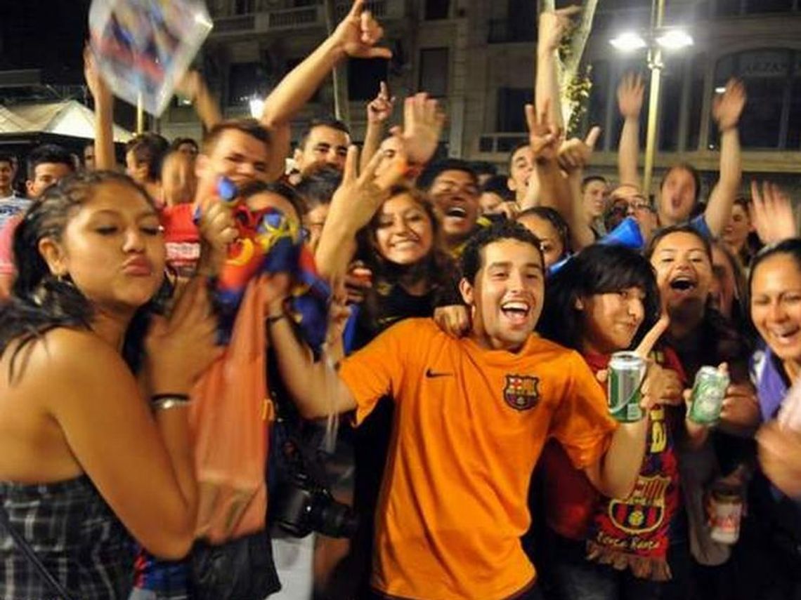 FC Barcelona ograła Real Madryt: Zdjęcia i wideo z fety
