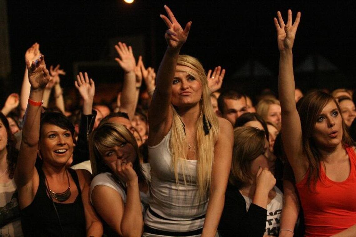 Feliniada 2013. Koncert zespołu Weekend (zdjęcia) Feliniada 2013. Koncert zespołu Weekend (zdjęcia)