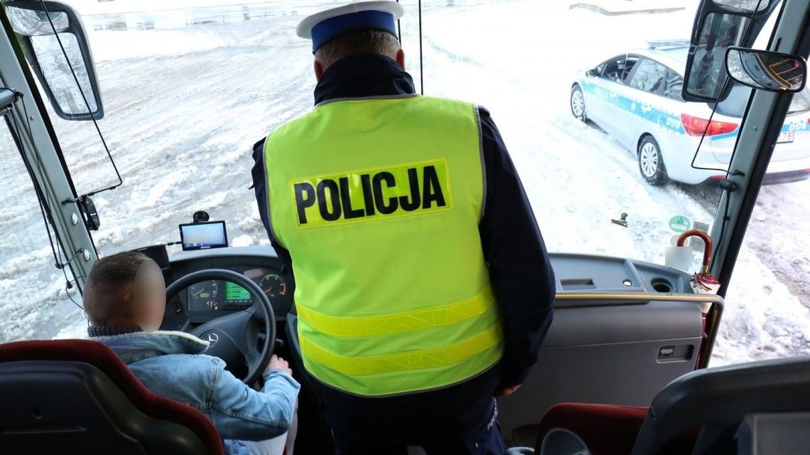 Ferie 2019: Gdzie zgłosić policyjną kontrolę autokaru [lista numerów i lokalizacji w woj. lubelskim]