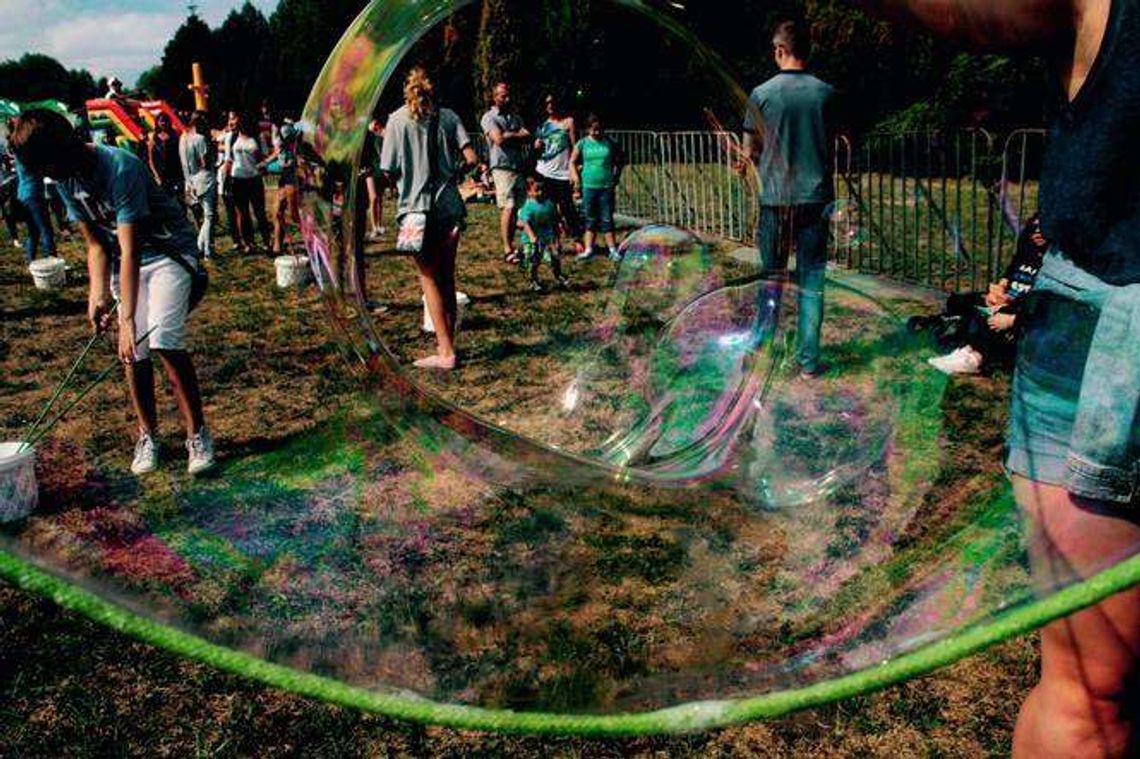 Festiwal Baniek Mydlanych w Lublinie Festiwal Baniek Mydlanych w Lublinie