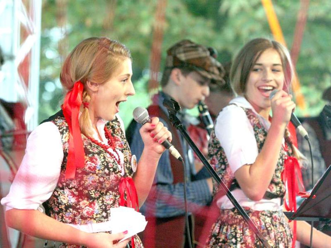 Festiwal Kapel Ulicznych i Podwórkowych w Łęcznej (foto) Festiwal Kapel Ulicznych i Podwórkowych w Łęcznej (foto)