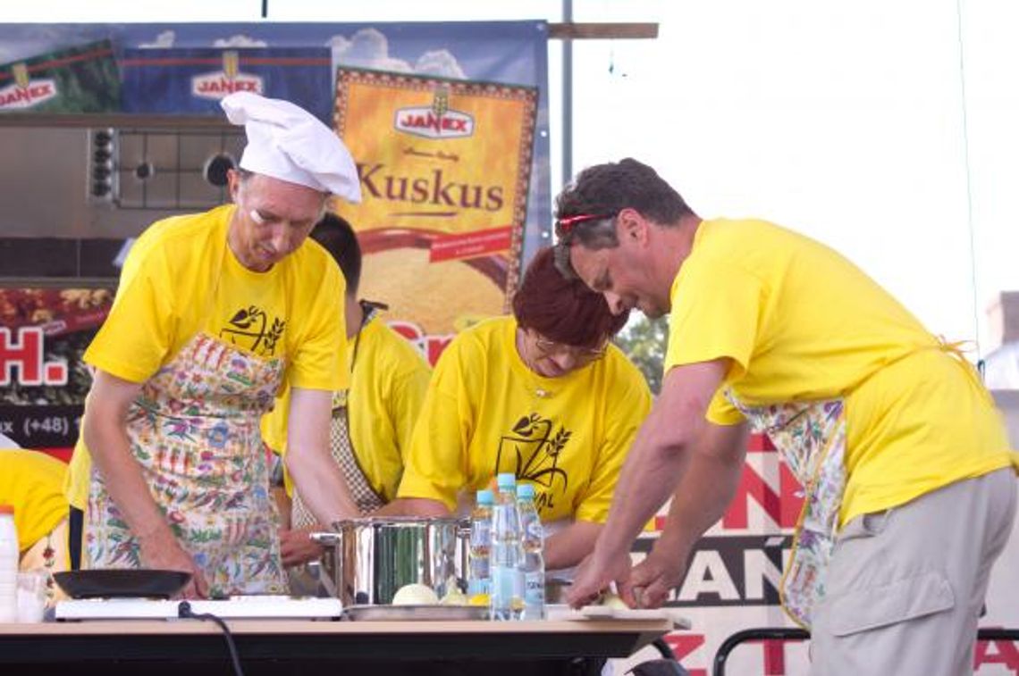 Festiwal Kaszy \"Gryczaki 2012\" w Janowie