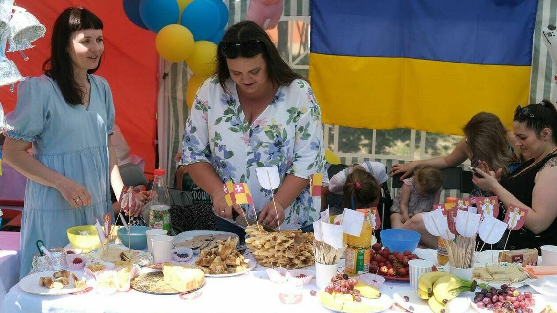 Festyn na ul. Sławinkowskiej. Serwowano potrawy z miast partnerskich Lublina