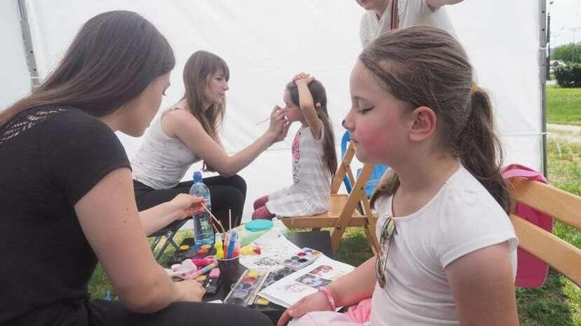Festyn z okazji Dnia Matki. Tak bawili się mieszkańcy LSM (zdjęcia)