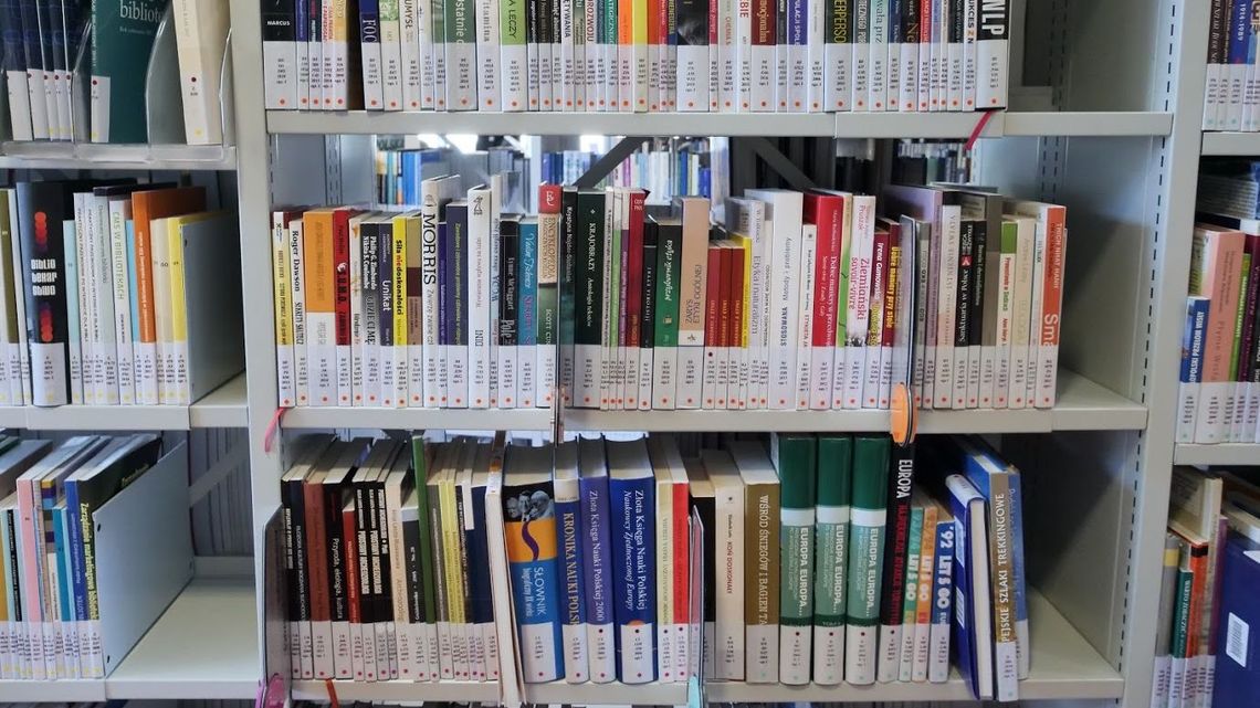 Filie Miejskiej Biblioteki Publicznej w Lublinie zamknięte, a bibliotekarze w pracy