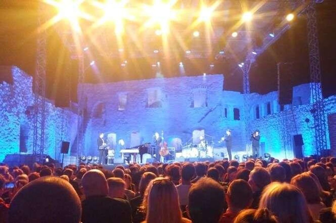 Filmowo i koncertowo na „Dwóch Brzegach” Filmowo i koncertowo na „Dwóch Brzegach”