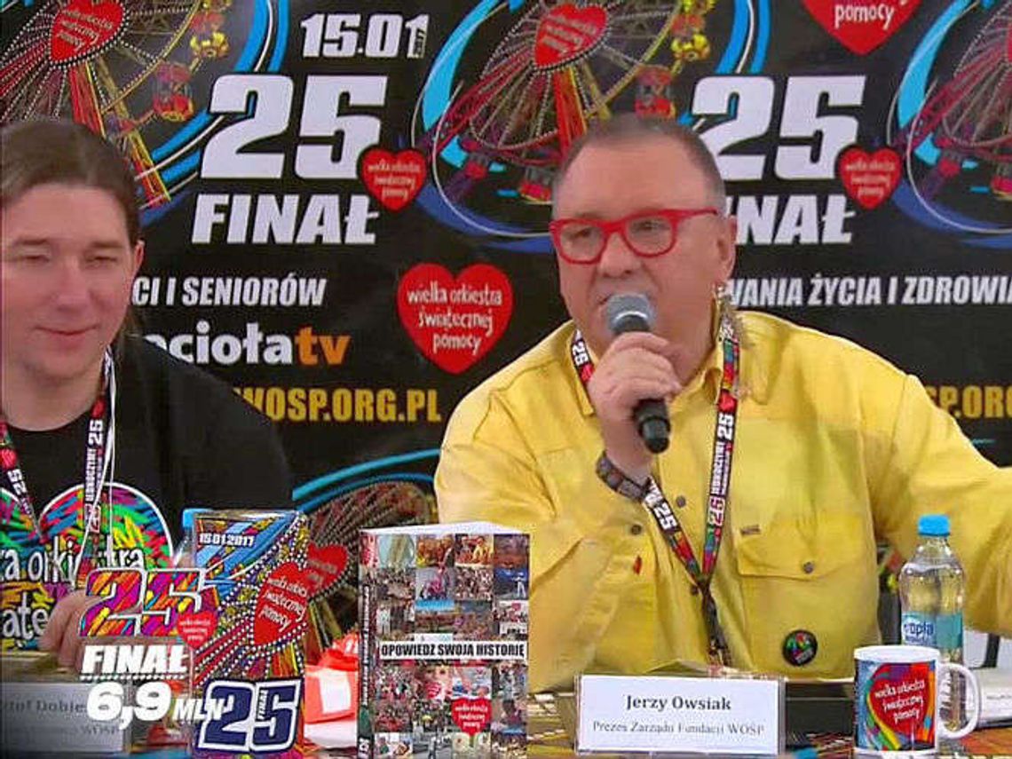 Finał WOŚP 2017: Na ulicach kwestuje ok. 120 tys. wolontariuszy