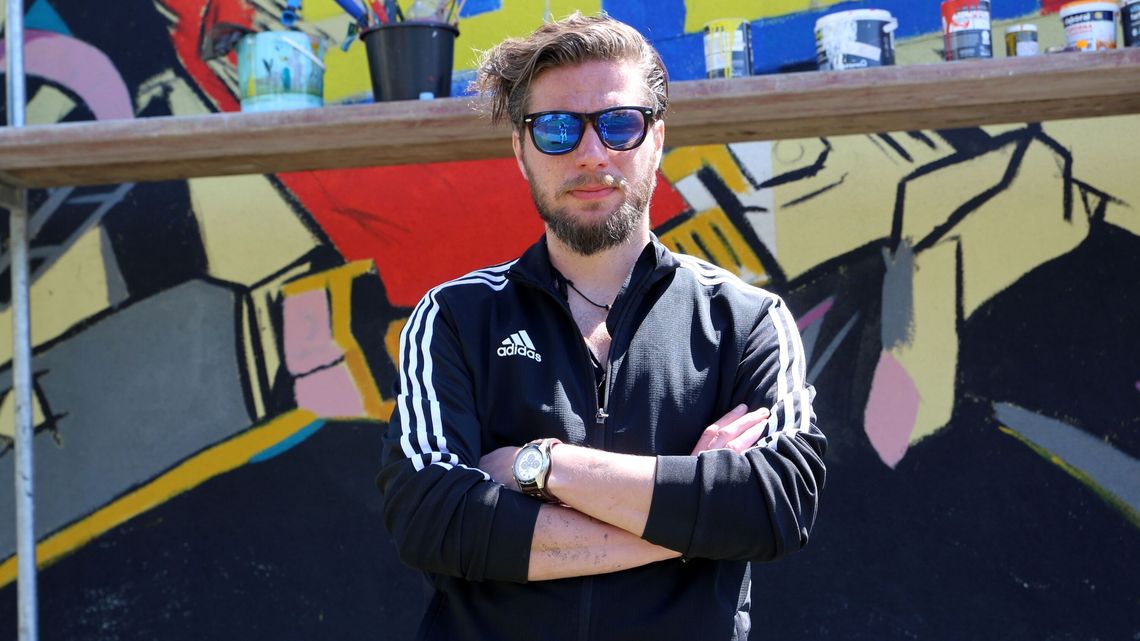 Fiński profesor, amerykański muzyk, kazimierski artysta. Różne wcielenia Michała Stachyry