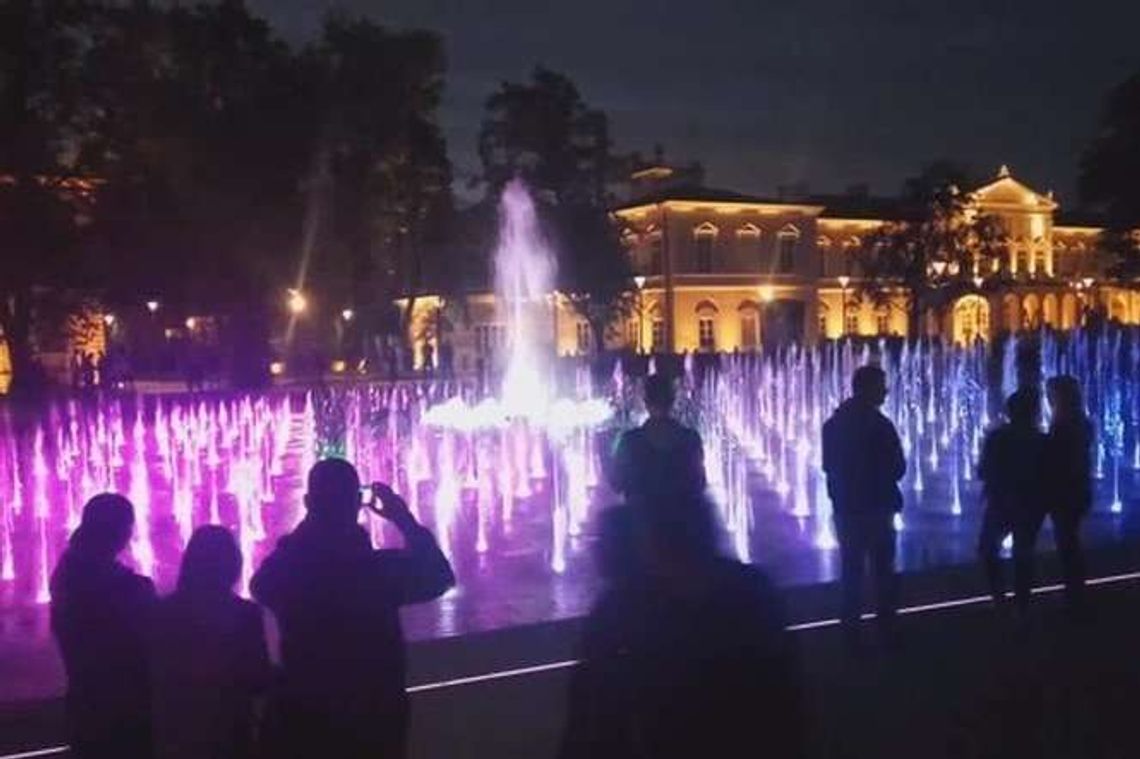 Fontanna na pl. Litewskim w Lublinie. Terminy pokazów w sierpniu