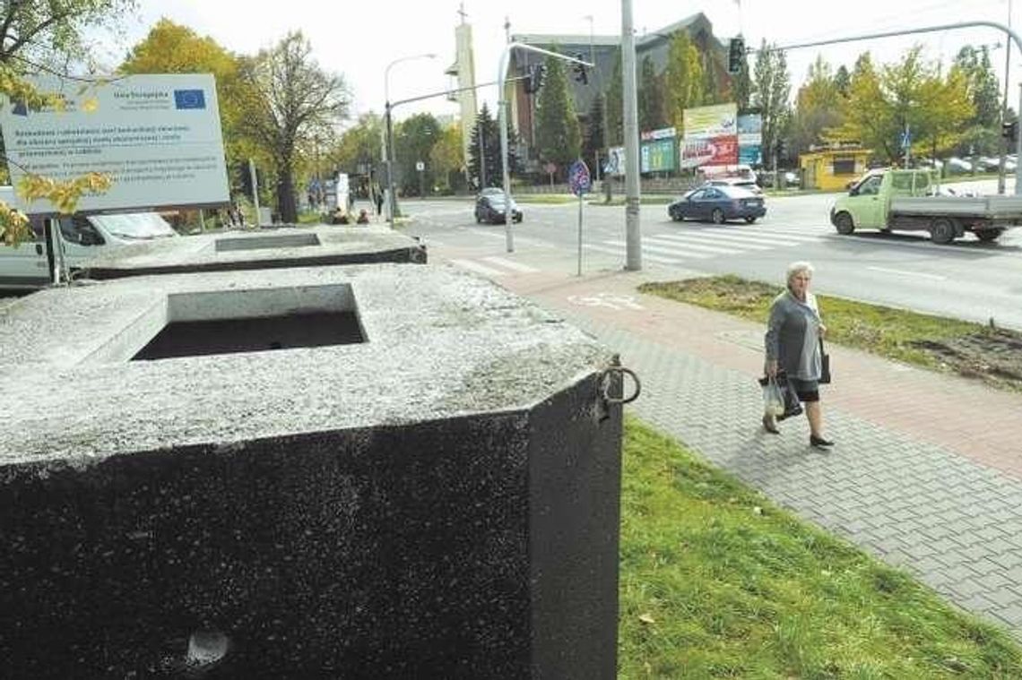 Fragment Drogi Męczenników Majdanka zwężony o połowę. Prace aż do wiosny