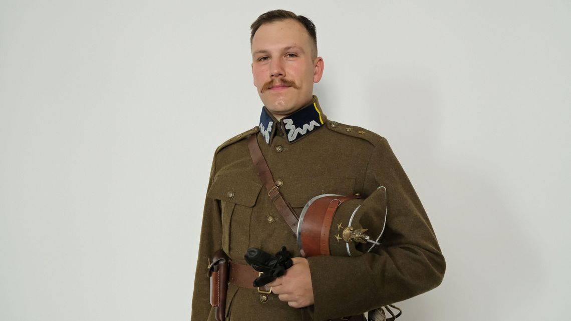 Frencz, ząbek i rogatywka. Polskie mundury z czasów Bitwy Warszawskiej Frencz, ząbek i rogatywka. Polskie mundury z czasów Bitwy Warszawskiej