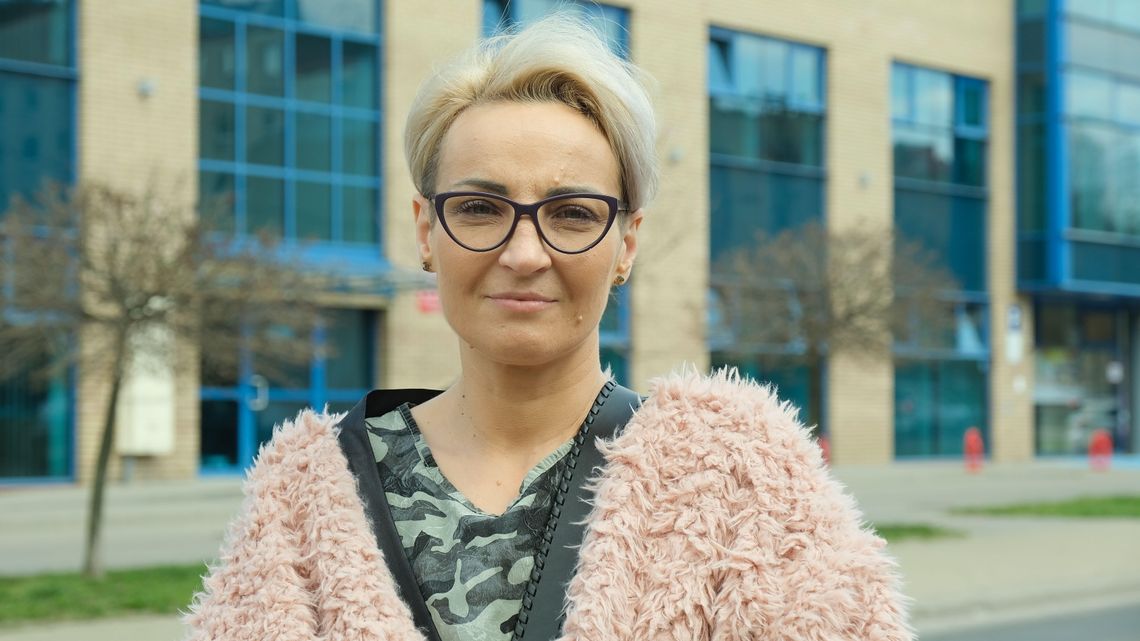 Fryzjer, kosmetyczka, tatuażystka. Kazali im zamknąć zakłady, a pomocy brak