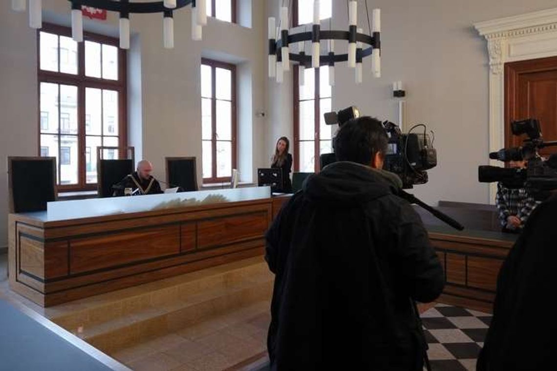 Fryzjer, student i kierowca skazani. Sąd był łagodny dla oszustów