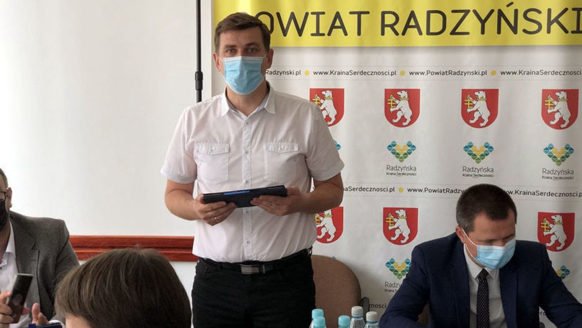 Fundacja Wolności: Radny powiatu radzyńskiego powinien stracić mandat