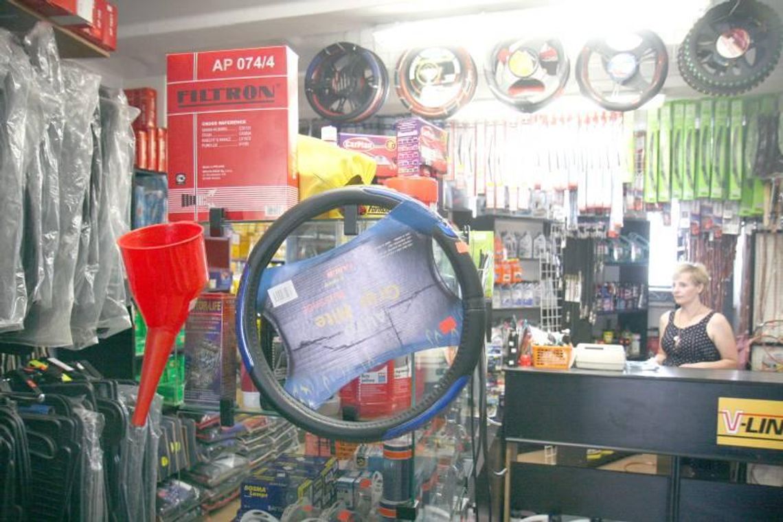 Galeria Olimp. Centrum motoryzacyjne przeniesione. Nowa siedziba