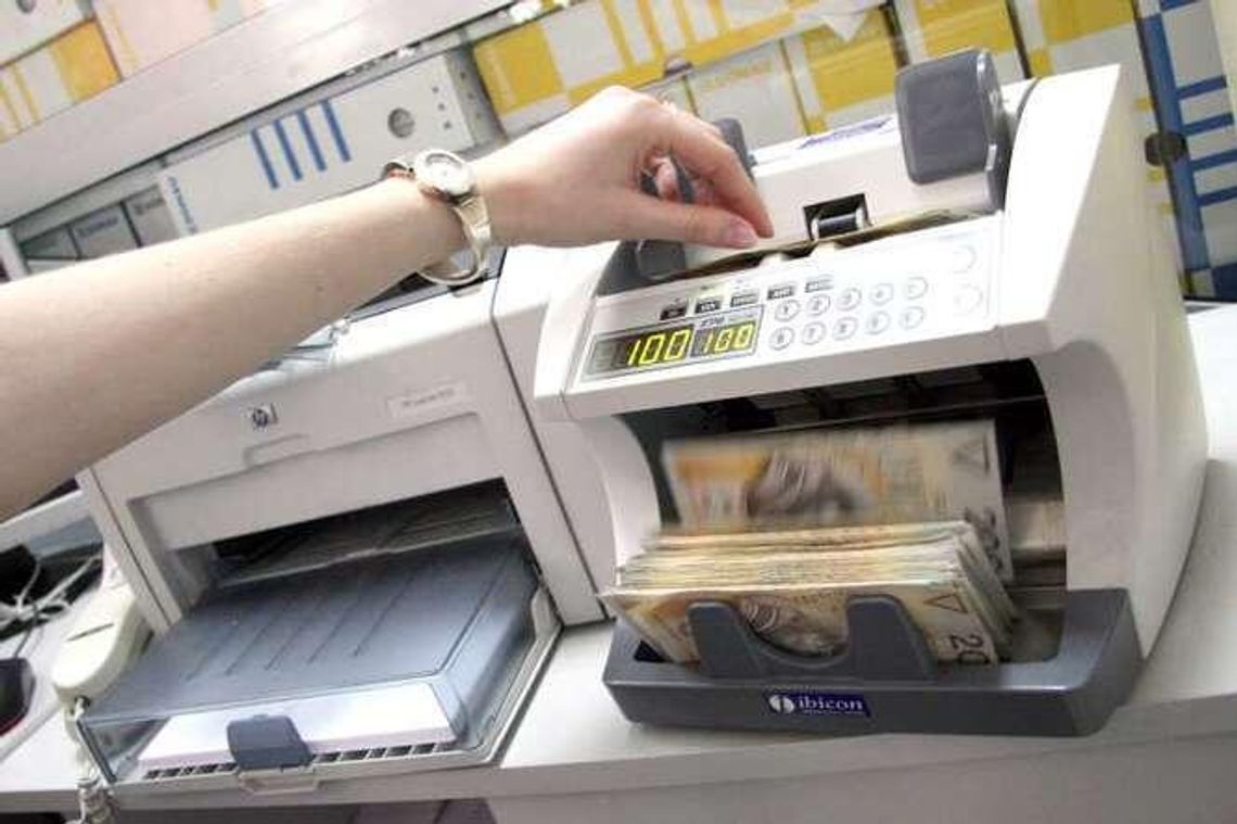 Gang wyłudzał pieniądze od starszych osób. Wśród oszustów były piłkarz lubelskiego klubu