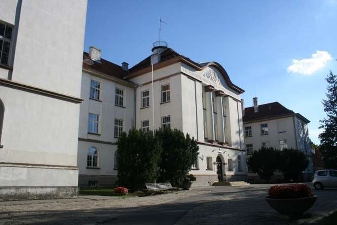 Gdzie zniknęły szkolne pieniądze? Dyrektor zawiadamia prokuraturę