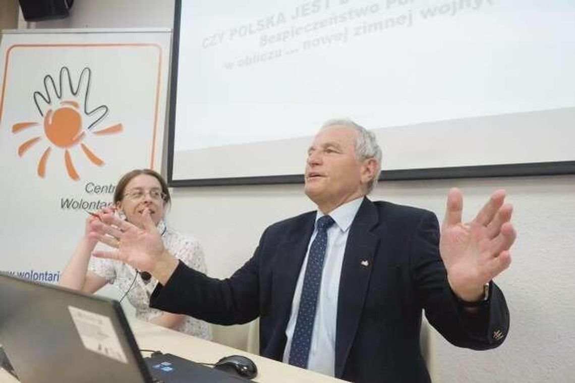 Gen. Stanisław Koziej w Lublinie o zagrożeniach dla Polski i ministrze Macierewiczu