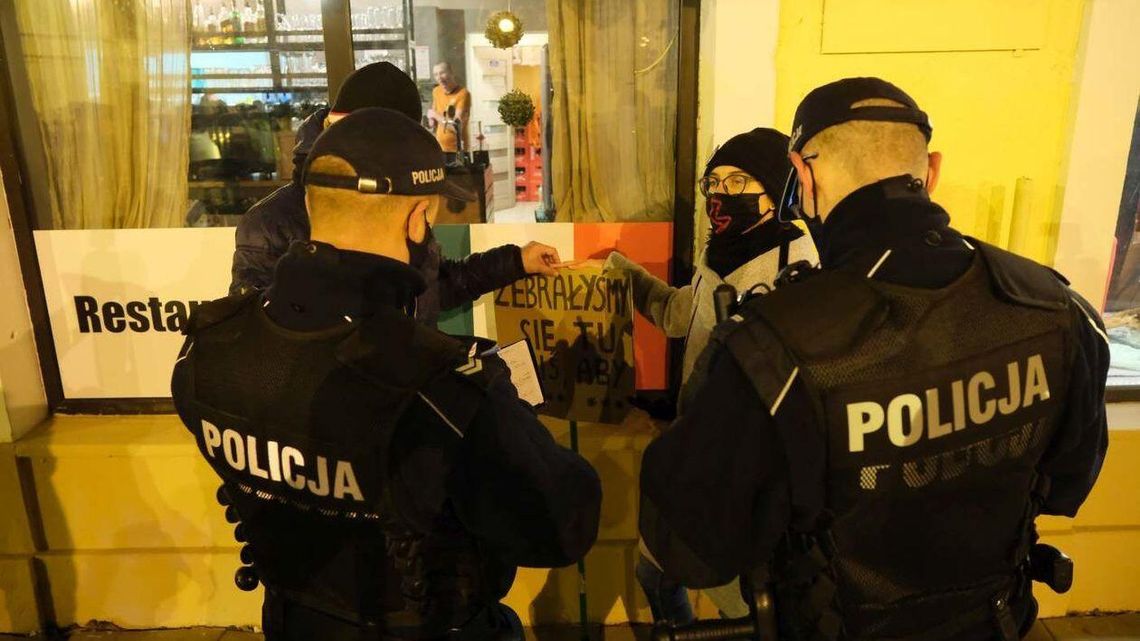 Gigantyczna burza po pomyśle lubelskiego posła. Nie odmówimy już mandatu?