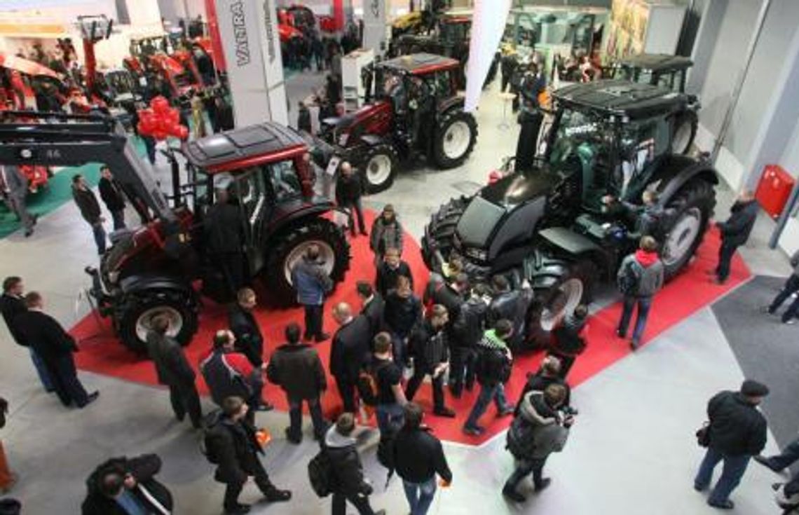 Gigantyczne targi rolnicze Agrotech ściągnęły całą Polskę (zdjęcia)