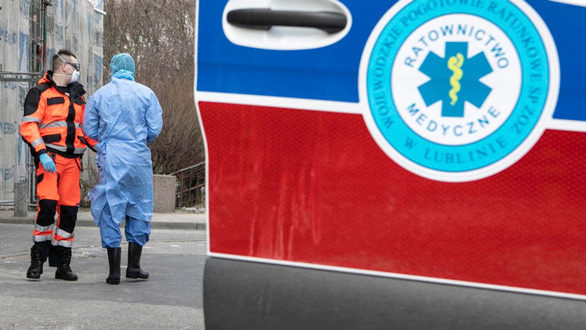 GIS: Więcej zachorowań na COVID-19 dotyczy kobiet. Częściej umierają mężczyźni