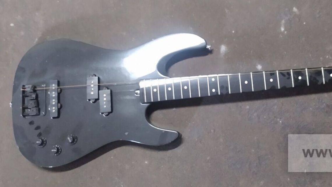 Gitara elektryczna, saksofon a może puzon? Wojsko zaprasza na zakupy Gitara elektryczna, saksofon a może puzon? Wojsko zaprasza na zakupy