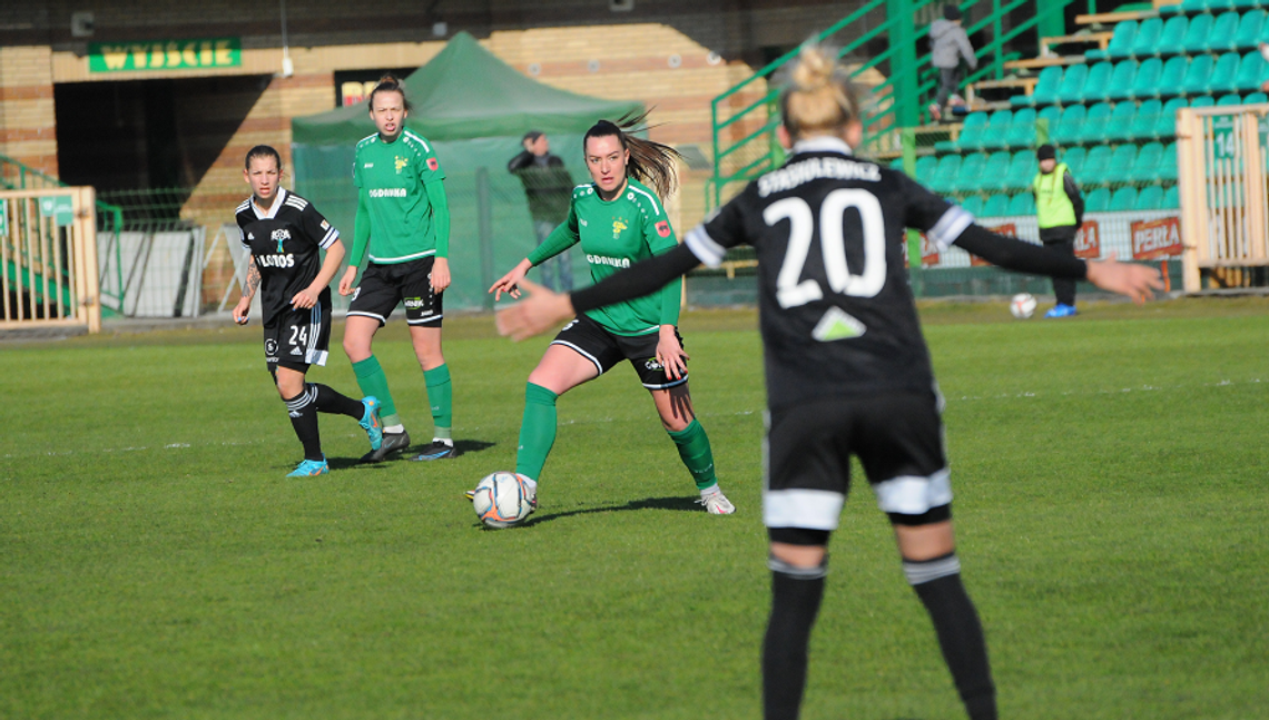 GKS Górnik Łęczna – AP Lotos Gdańsk 1:0. Zadecydowało jedno trafienie