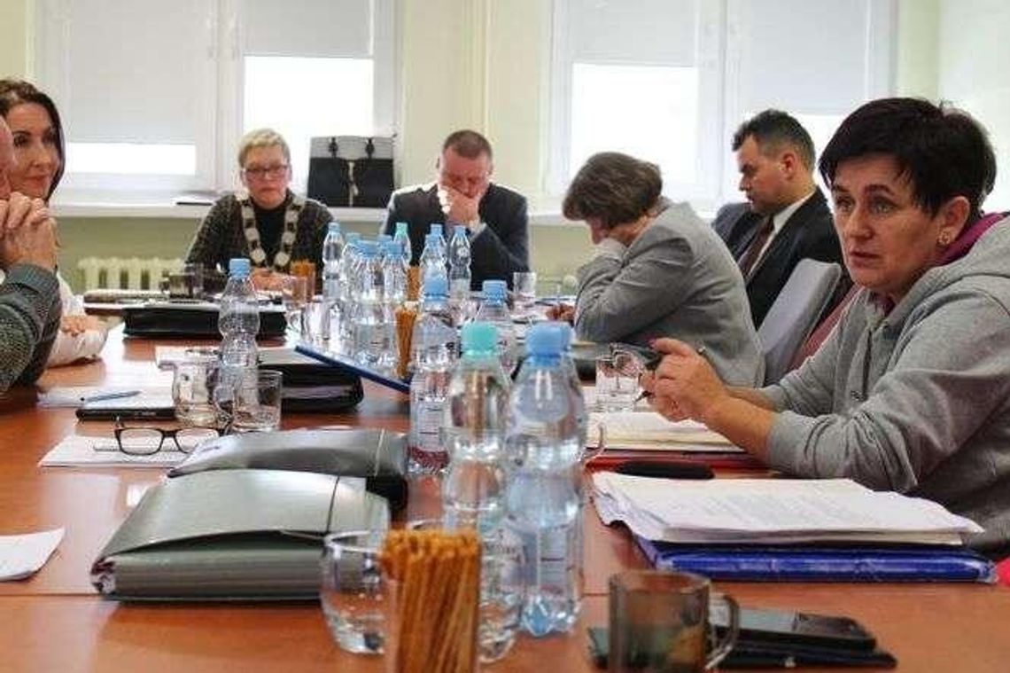 Gmina Puławy: Radny odczytał wyrok na wójta