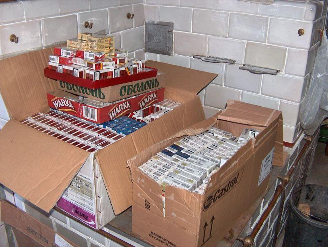 Gmina Uchanie: 38-latek miał w domu skład papierosów i wódki