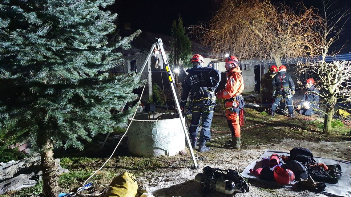 Gmina Wojciechów. Od kilku dni rodzina nie mogła się z nim skontaktować. Ciało znaleziono w studni