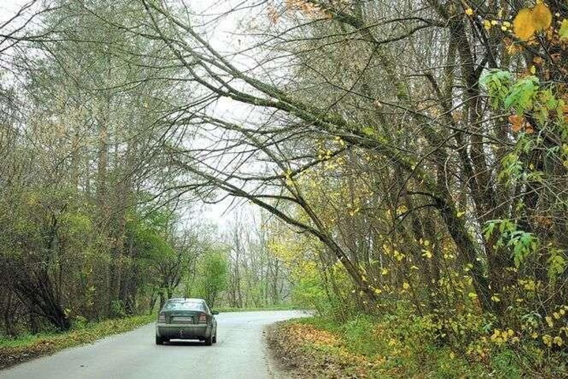 Gmina wyremontowała drogę, miasto już nie. A kierowcy mają problem