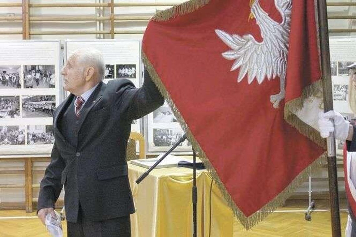 Godło Polski do wymiany? To jeszcze nie koniec walki radnego PiS