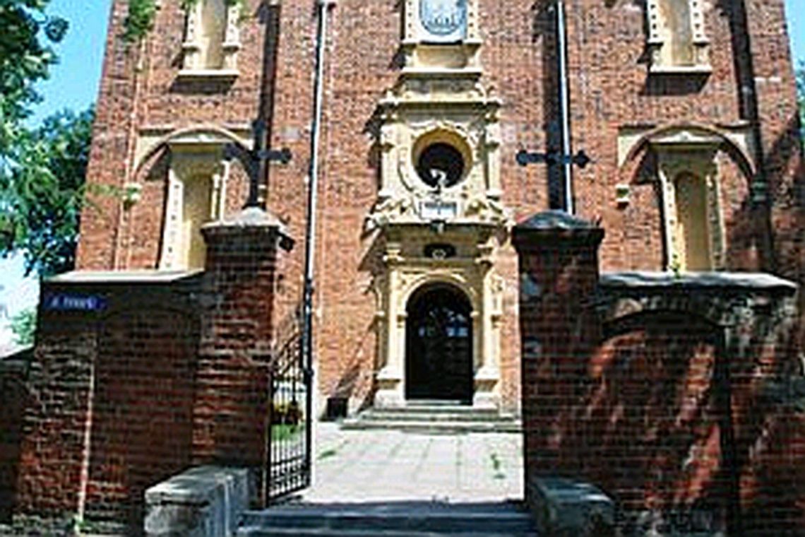 Gołąb: Dwa chóry w pięknym kościele