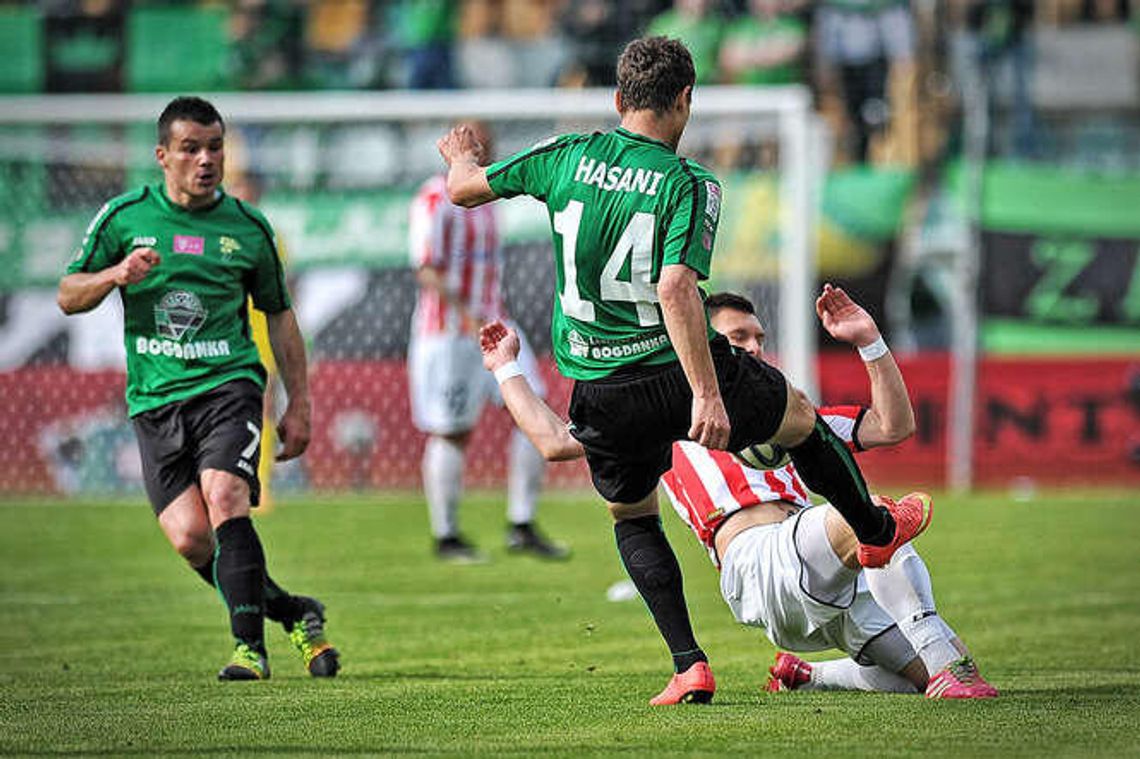 Górnik gra z Zawiszą. Zwycięstwo da utrzymanie