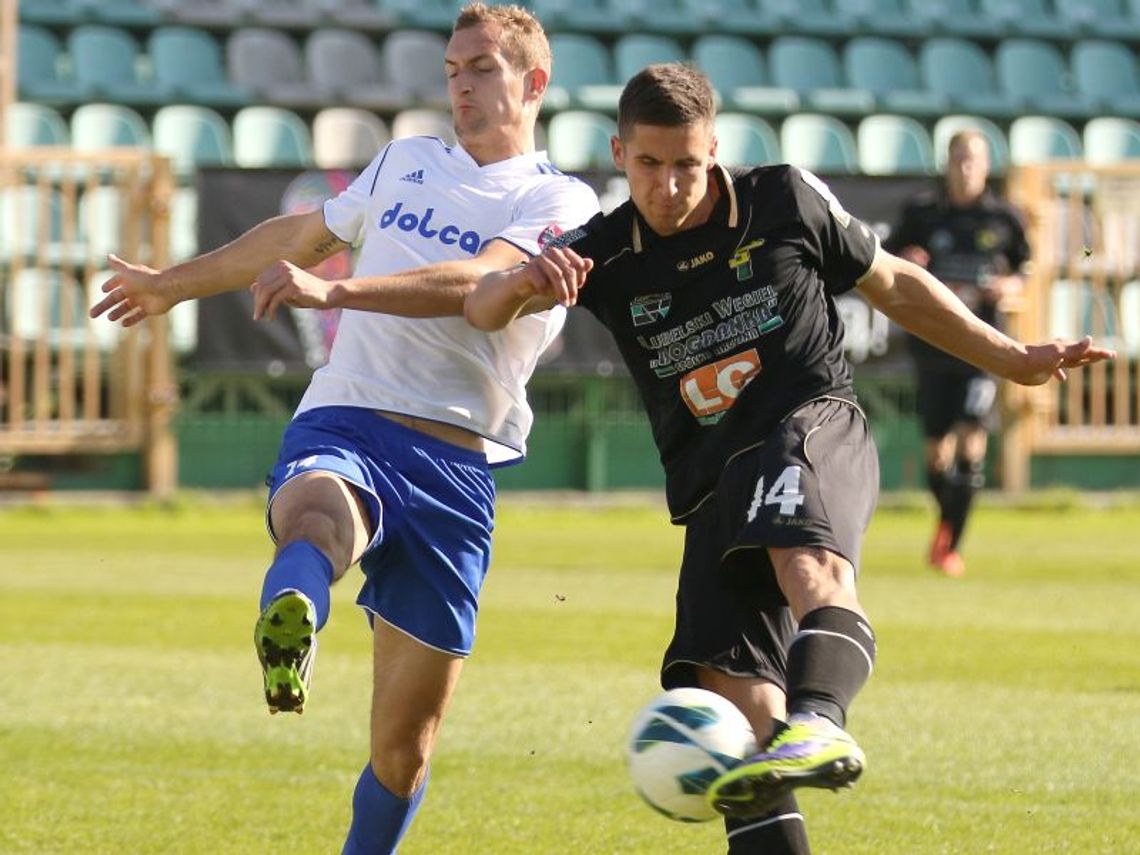 Górnik Łęczna – Dolcan Ząbki 1:1, kontrowersyjny karny (wideo)