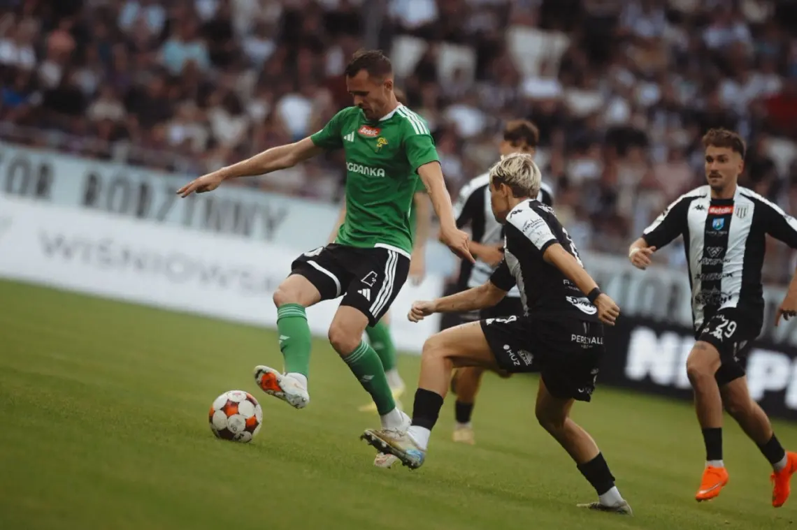 Górnik Łęczna goni Avię Świdnik. Wyniki i tabela Betclic II Ligi po piątej kolejce Górnik Łęczna goni Avię Świdnik. Wyniki i tabela Betclic II Ligi po piątej kolejce