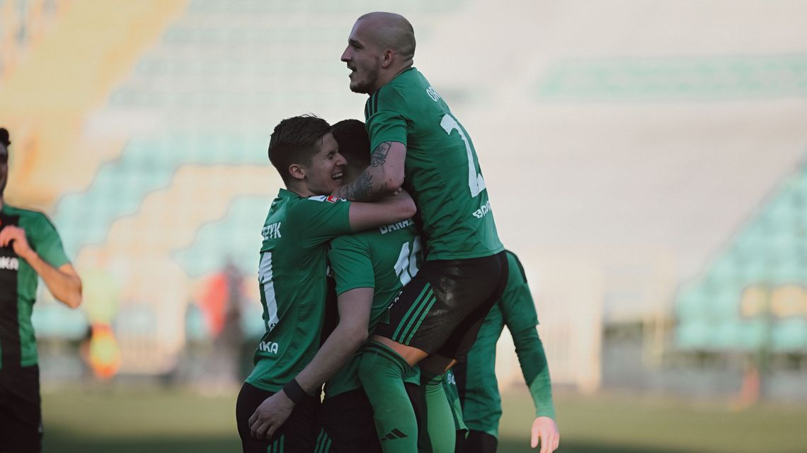 Górnik Łęczna gra dziś na wyjeździe z Miedzią Legnica. Celem jest budowanie serii zwycięstw Górnik Łęczna gra dziś na wyjeździe z Miedzią Legnica. Celem jest budowanie serii zwycięstw