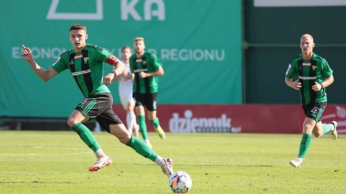 Górnik Łęczna gra dzisiaj z Miedzią Legnica. "Stąpamy twardo po ziemi i mocno pracujemy" Górnik Łęczna gra dzisiaj z Miedzią Legnica. "Stąpamy twardo po ziemi i mocno pracujemy"