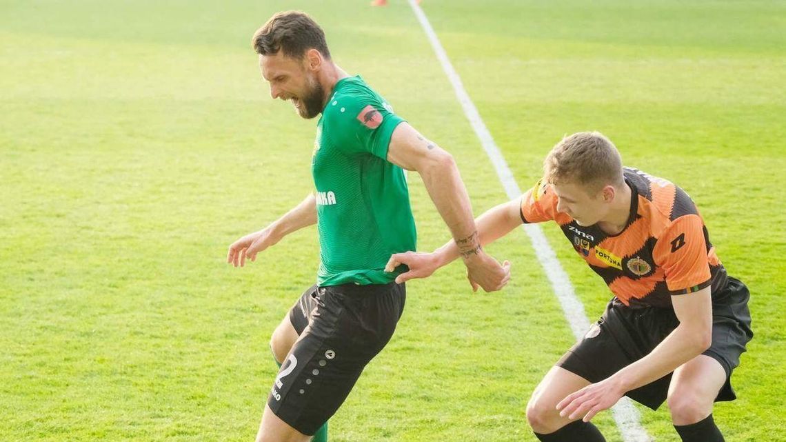 Górnik Łęczna gra z Puszczą Niepołomice bez kluczowego stopera