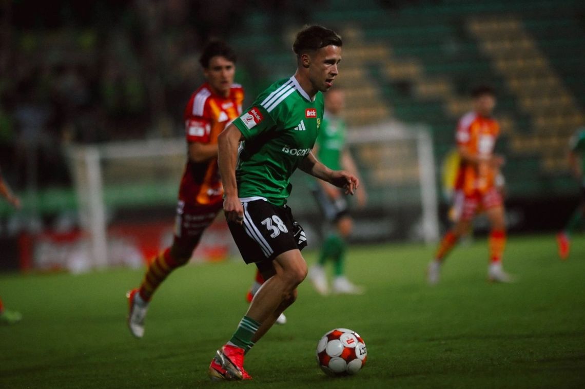Górnik Łęczna jedzie do niepokonanej drużyny w Betclic II Lidze