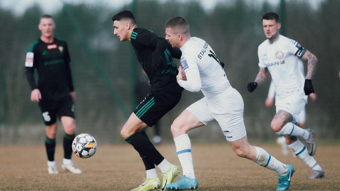 Górnik Łęczna minimalnie słabszy od Stali Rzeszów